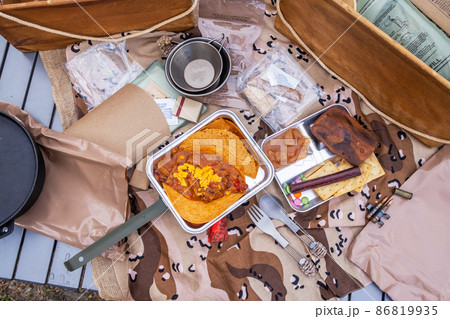 ミリタリー糧食セット(ミリメシ) Military combat ration set ミリタリー糧食セット(ミリメシ) Military combat ration set 86819935