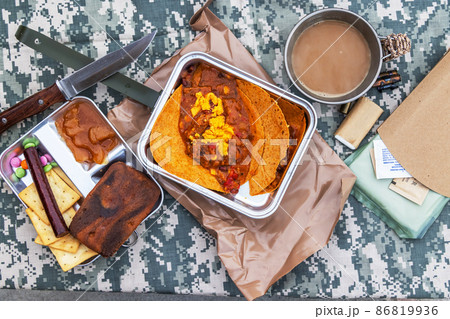 ミリタリー糧食セット(ミリメシ) Military combat ration set ミリタリー糧食セット(ミリメシ) Military combat ration set 86819936