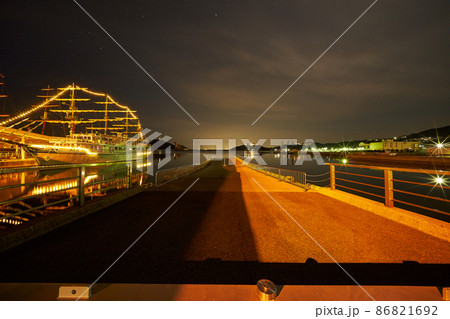 兵庫県淡路島 福良湾の夜景 兵庫県淡路島 福良湾の夜景 86821692