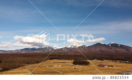 八ヶ岳連峰を望む景色 86823554