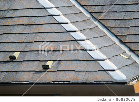戸建て住宅の屋根素材いろいろ 86830678
