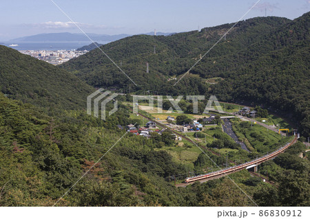 ループ線を走る485系 雷鳥 86830912