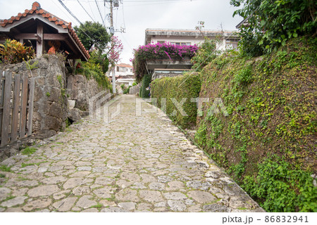 那覇市金城町の美しい石畳道 86832941
