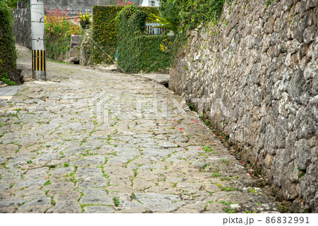 那覇市金城町の美しい石畳道 86832991