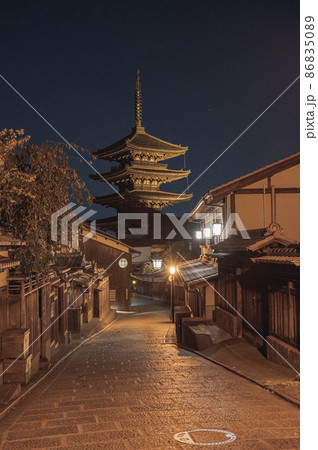 八坂の塔 夜景 八坂の塔 夜景 86835089