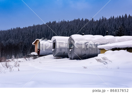 shift camp with cylindrical portable buildings in the winter northern taiga shift camp with cylindrical portable buildings in the winter northern taiga 86837652