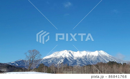 雪景色の御嶽山(御岳山) 86841768