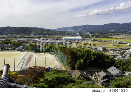 伊賀上野の町並み 木津川方面 三重県伊賀市 伊賀上野の町並み 木津川方面 三重県伊賀市 86844059