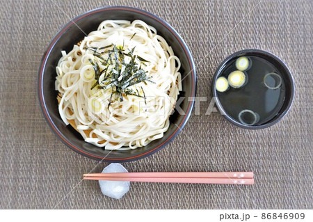 冷やしうどん 86846909