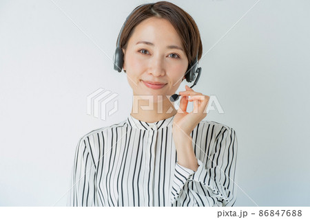 オペレーター ヘッドセット ビジネス 女性 オペレーター ヘッドセット ビジネス 女性 86847688