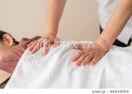 マッサージ 整体 リラックス マッサージ 整体 リラックス 86849069