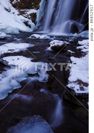 浅間大滝【群馬県】 86852917