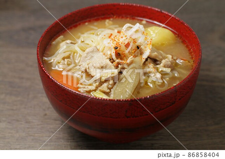 豚汁、具だくさん味噌汁 豚汁、具だくさん味噌汁 86858404