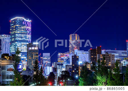 【東京の都市風景】原宿付近から見た渋谷方向の夜景 86865005