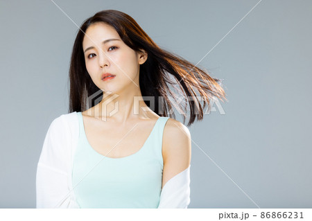 ヘアケア 女性 ビューティー ヘアケア 女性 ビューティー 86866231