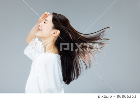 女性　髪　ビューティー 86866253