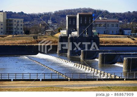 2月 狛江78多摩川(登戸)と宿河原堰取水口 2月 狛江78多摩川(登戸)と宿河原堰取水口 86867909