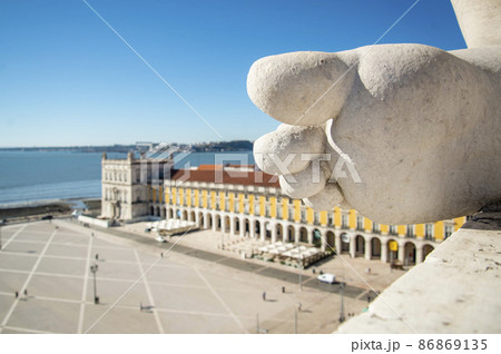 PORTUGAL LISBON PARCA DO COMERCIO 86869135