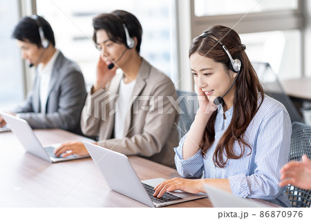 オペレーター　撮影協力「+SHIFT NOGIZAKA」 86870976