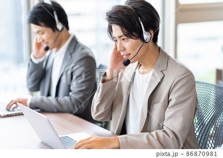 オペレーター　撮影協力「+SHIFT NOGIZAKA」 86870981