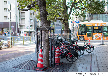 文京シビックセンター前／東京都 86881838