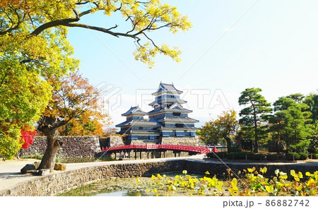 国宝の城 松本城のある風景 国宝の城 松本城のある風景 86882742