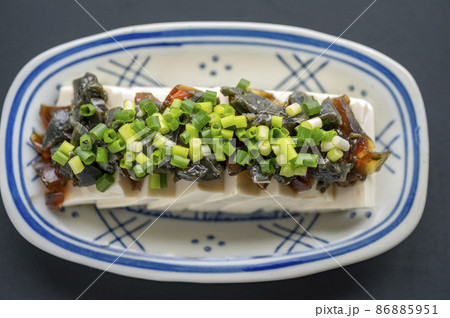 中華料理の定番ピータン豆腐 中華料理の定番ピータン豆腐 86885951