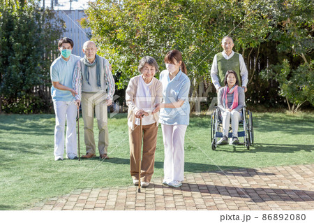 老人ホームイメージ 86892080