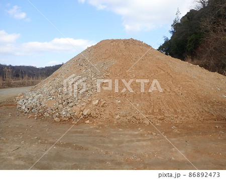 仮置残土 86892473