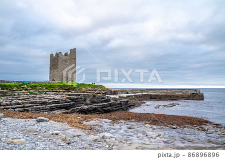 Roslee castle at Easky pier in County Sligo - Republic of Ireland. Roslee castle at Easky pier in County Sligo - Republic of Ireland. 86896896