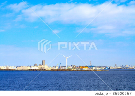 横浜市、横浜港の風景 86900567