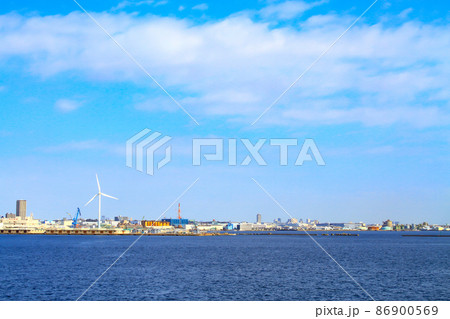 横浜市、横浜港の風景 86900569