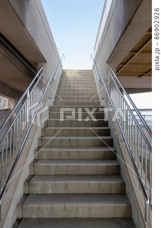 屋外展望所の階段　石の階段 86902926
