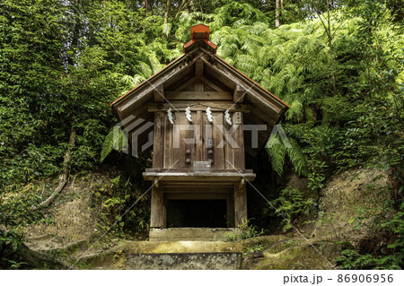 敢國神社　子授社　三重県伊賀市 86906956