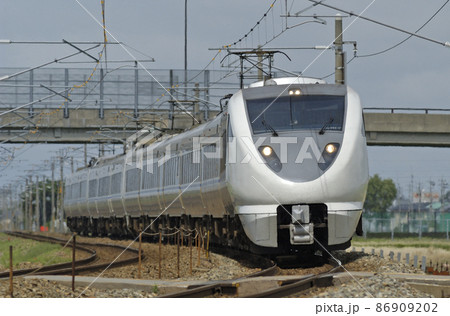北陸本線 加賀笠間-美川 JR西日本 683系 T21+T33+T12編成(金沢) サンダーバード 北陸本線 加賀笠間-美川 JR西日本 683系 T21+T33+T12編成(金沢) サンダーバード 86909202