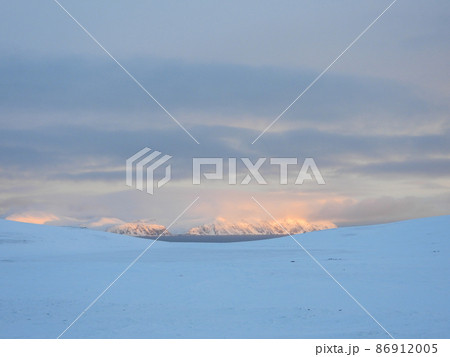 Landscape at the Porsangerfjord in Winter, Norway 86912005