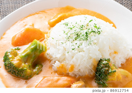 バターチキンカレー。 86912754