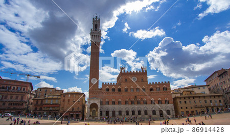 カンポ広場(イタリア-シエナ) 86914428