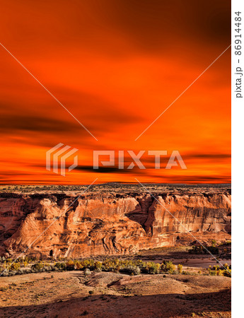 Sunrise Canyon de Chelly Sunrise Canyon de Chelly 86914484