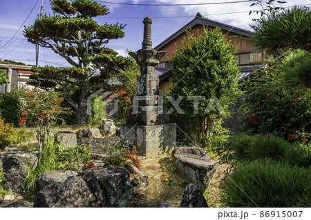 関宿　観音院　宝篋印塔　三重県亀山市 86915007