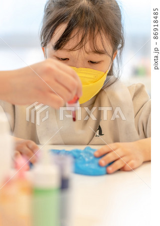 子供 マスク 伝染病 86918485