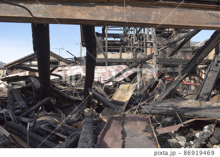 火事。火災現場。 火事。火災現場。 86919469