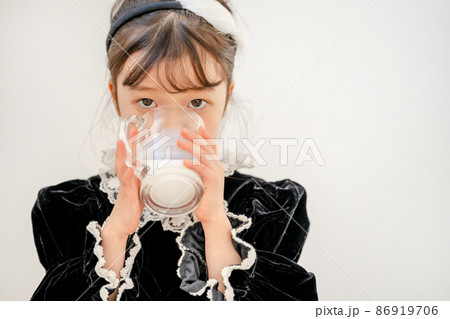 子供 女の子 ライフスタイル 86919706