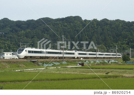 北陸本線 呉羽-富山 JR西日本 681系 W03+W13編成 はくたか 北陸本線 呉羽-富山 JR西日本 681系 W03+W13編成 はくたか 86920254
