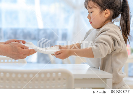 子供 ライフスタイル 肌触り 86920377