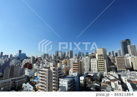 大阪市北区 天神橋六丁目から見た梅田方面の街並み 俯瞰 大阪市北区 天神橋六丁目から見た梅田方面の街並み 俯瞰 86921864