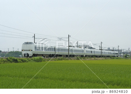 北陸本線　野々市－松任　JR西日本　683系　S27＋S02編成（金沢）　しらさぎ 86924810
