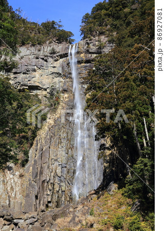 那智滝 (日本三名瀑・落差日本一)・飛瀧神社　【和歌山県那智勝浦町】 86927081