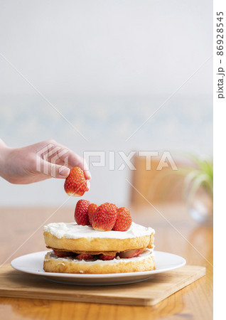 手作りデコレーションケーキ 手作りデコレーションケーキ 86928545