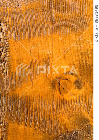 A cut of a tree with a unique pattern. 86931499